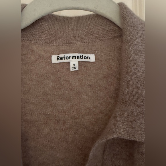 Reformation Maye Cashmere Short Sleeve Polo Sweater - Picture 3 of 7